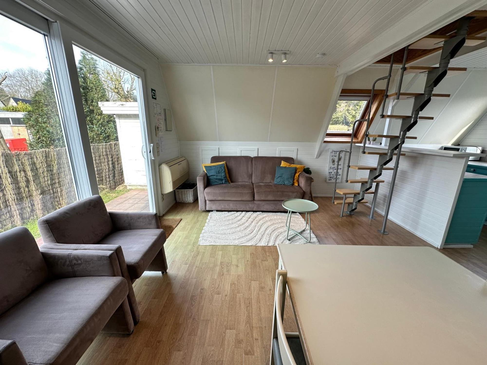 Gezellige Chalet In Nieuwpoort - Opkuis Inbegrepen In De Prijs Oostduinkerke Bagian luar foto